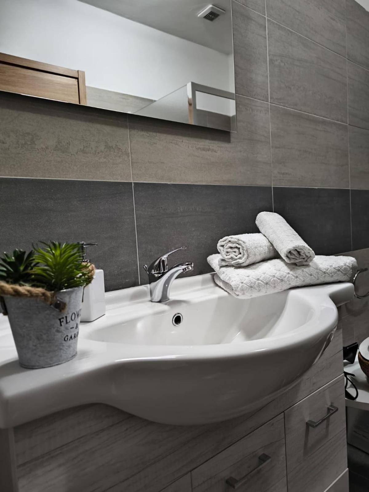 Opificio 11 House Apartman Catania-Fontanarossai nemzetközi repülőtér Kültér fotó